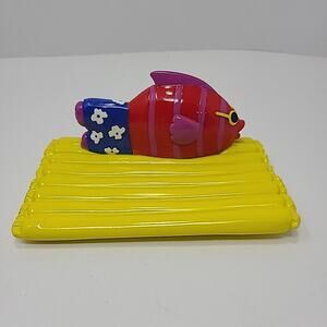Vintage Saturday Knight Ltd Soap Dish SKL Cool Fish Tropical Colorful 2001